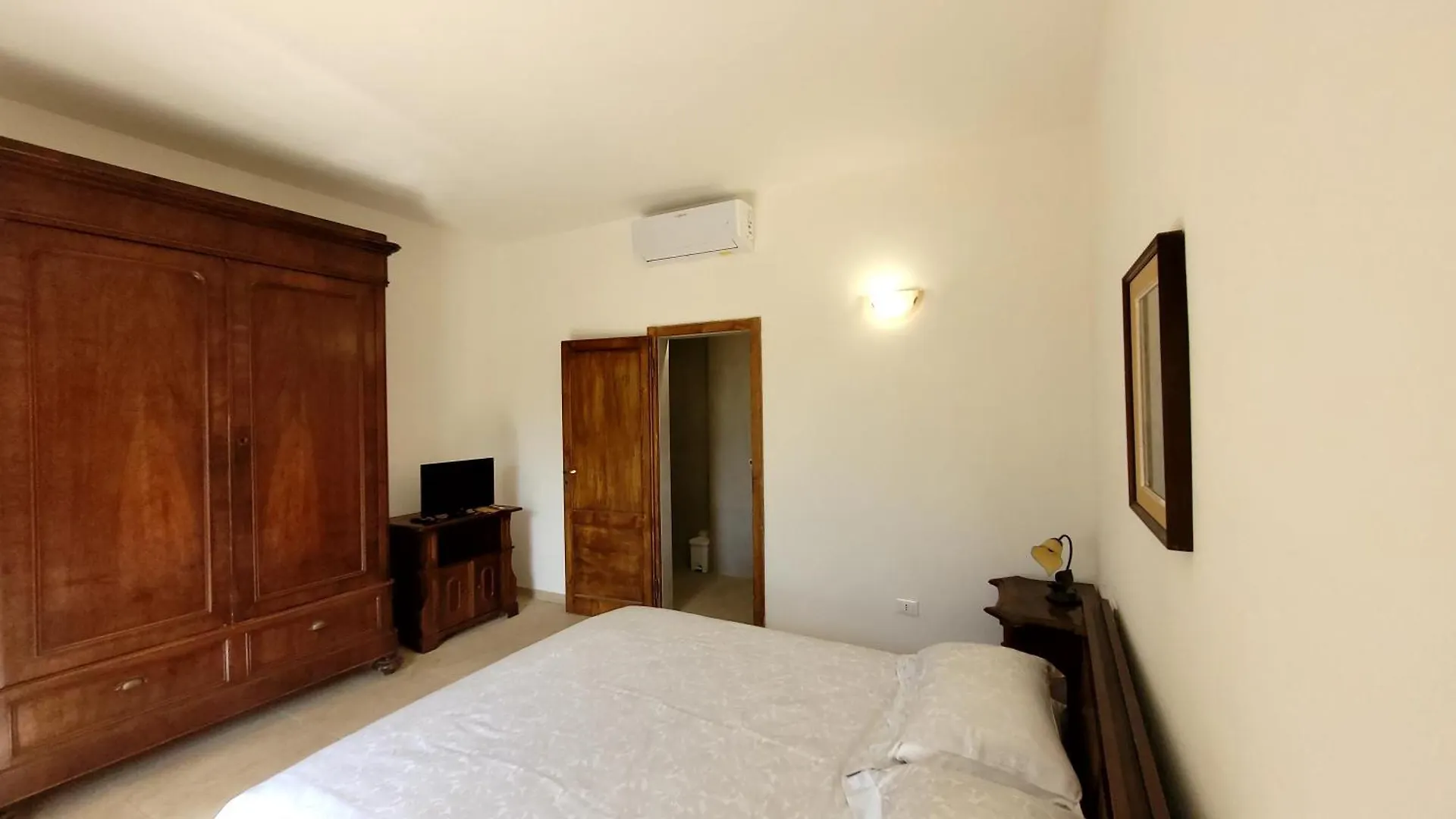 Agriturismo Poggio La Lodola Massa Marittima Italy