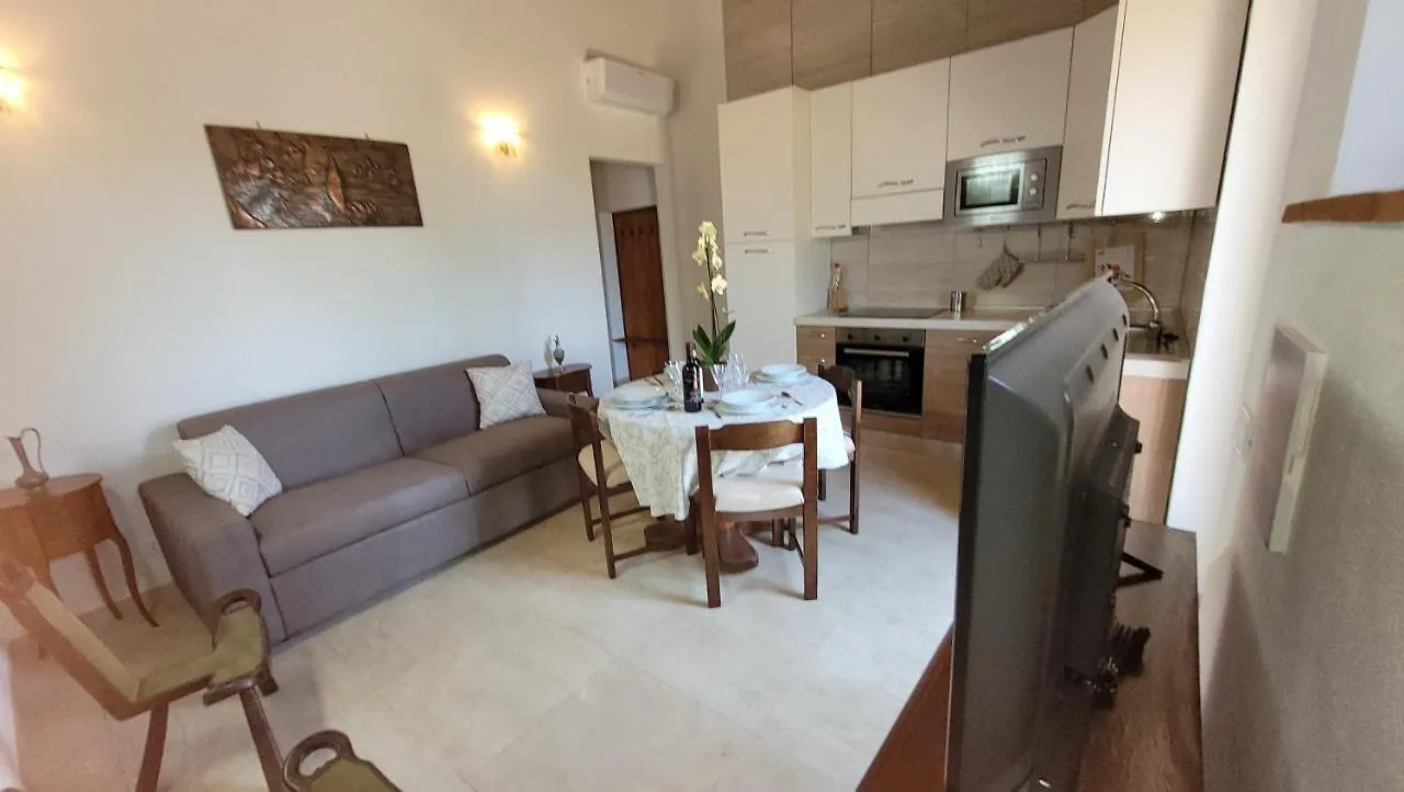 Agriturismo Poggio la Lodola Massa Marittima 0*,  Italia